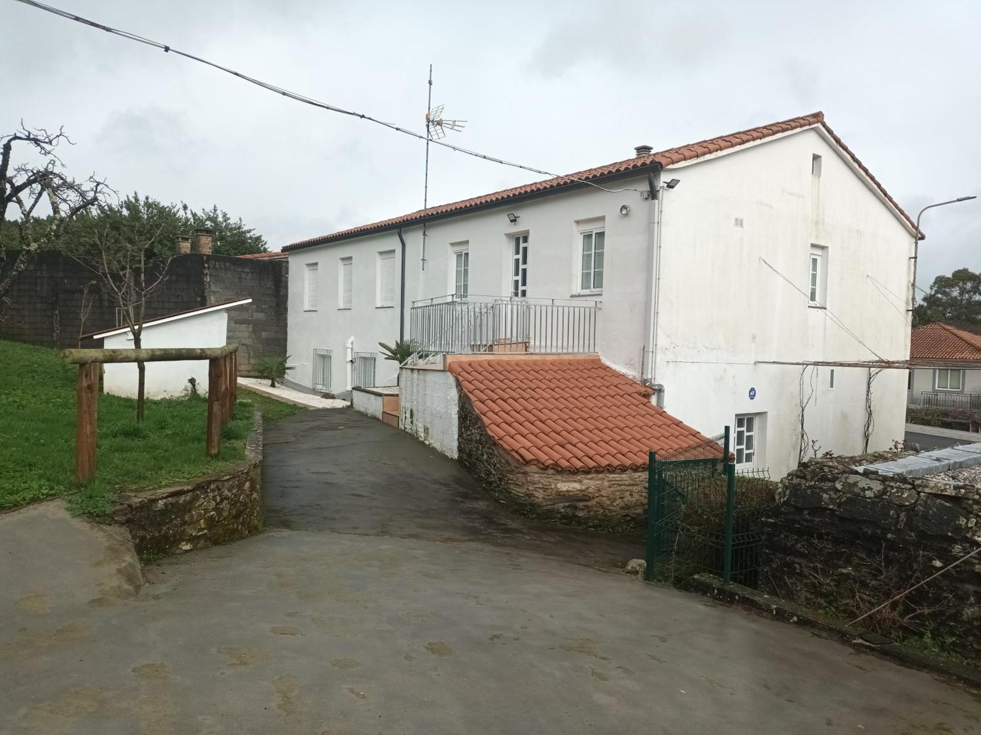 Casa David-con Cuadras Caballos